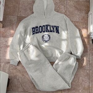 Gray women Sweatpants Set